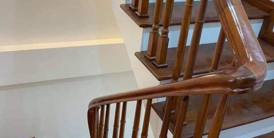 bán nhà ngõ 211 Khương Trung 40mx 2 tầng 4.5 tỷ Thanh Xuân, lô góc kinh doanh.