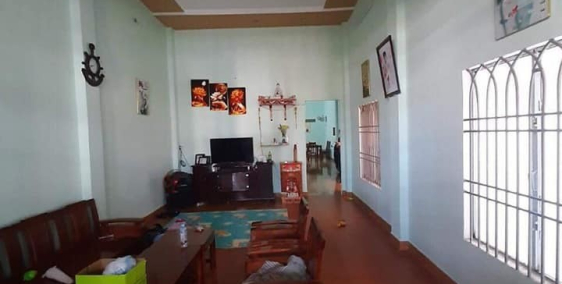 Chuyển chổ ở cần bán nhanh căn nhà Tân Phong