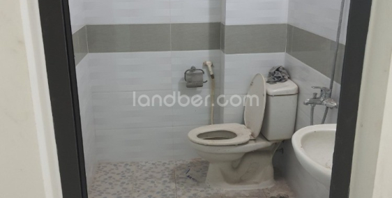 Chính chủ bán đất 63m2 diện tích thực 75m2 tặng nhà 3 tầng 1 tum Đa Sỹ, Hà Đông