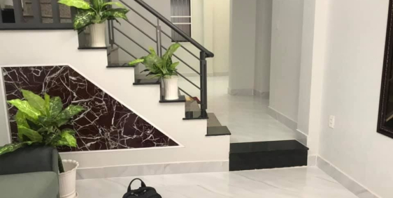 Nhà mới ở ngay, HXH, đường Tô Hiến Thành, DT35m2, 4 tầng, Giá 4 tỷ