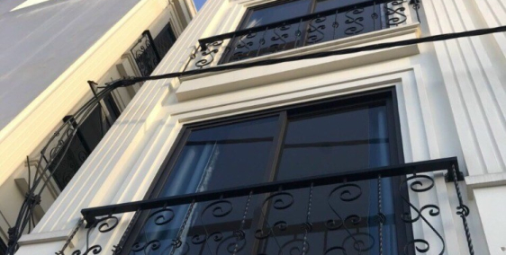 Bán nhà riêng 4,5 tầng mới xây chưa ở ở Cuối đường Trần Hữu Dực