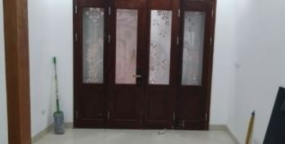 Bán nhà ngõ 36 phố Miếu Đầm 40m2, MT 3,5m, 5 tầng 3,95 tỷ