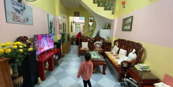 Bán nhà 42m2x4 tầng Phạm Văn Đồng, Cổ Nhuế 1, nở hậu, ngõ rộng 3.58 tỷ.