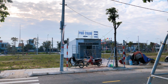 Chào bán lô góc 2 mặt tiền ngang 7.5m trên 148m2 giá 2.x tỷ