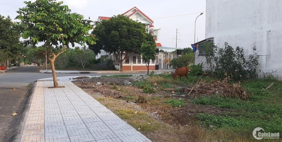 Bán đất Củ Chi, cách bệnh viện Xuyên Á 4km. 100% thổ cư. 0903 58 25 58