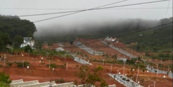 Cần bán gấp 2 mảnh biệt thự ngay trung tâm hành chính huyện Lạc Dương