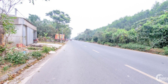 Hot – cực đẹp - đất nằm ngay mặt đại lộ Thăng Long