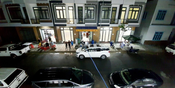 Bác trai bán nhà chuyển về quê sinh sống Nhà sổ riêng 70m2