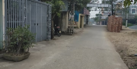 bán đất xâm thụy-hồng vân -ô tô đỗ cửa