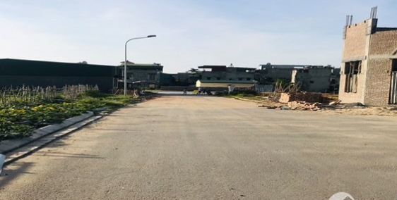 Bán đất Vịt cỏ Hồ Sen, đường Trường Chinh, 76.5m2, mt 4.5m, 2 tỷ 985 triệu