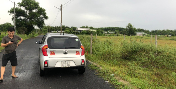 Đất siêu phẩm giá rẻ cuối năm cách biển Hồ Tràm 2,5km. DT 501m2, TC 100m2