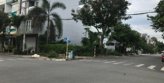 Cho thuê đất trống lô góc 2 mặt tiền khu ao sen Tên lửa