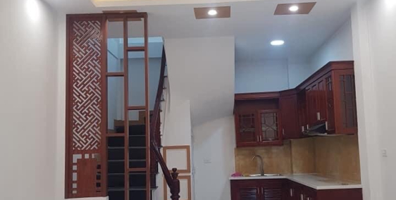 Hơn 2 Tỷ, Nhà Lĩnh Nam, Mai Động, Hoàng Mai 34m, 5t, Mt4m, Gần Trường Chợ, Hàng