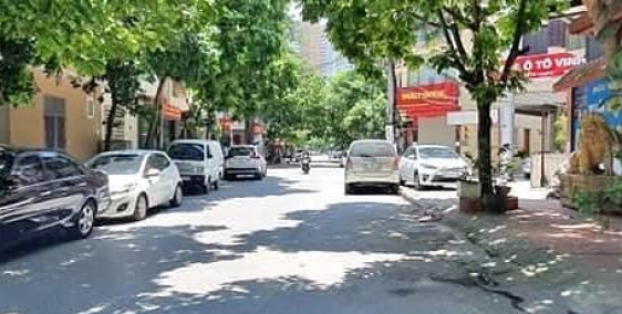 Bán nhà mặt phố KĐT Nam Trung Yên Dương Đình Nghệ, Cầu Giấy 200m2 giá 72tỷ