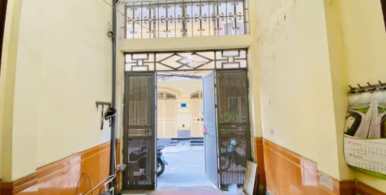 Hiếm! bán nhà Bà Triệu quận Hà Đông, 55m, 4 tầng, 4.4 tỷ, ô tô tránh, Ở luôn