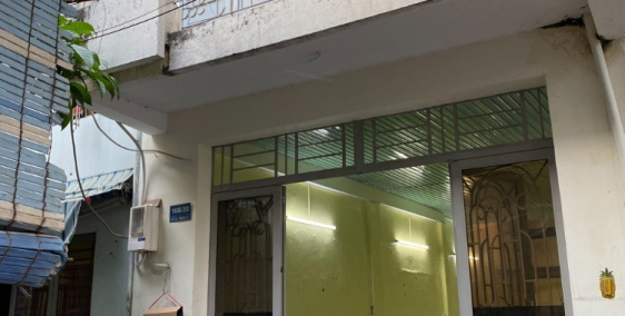 Nhà cho thuê, chợ Bà Hoa có gác lửng làm kinh doanh, kho, sản xuất may mặc