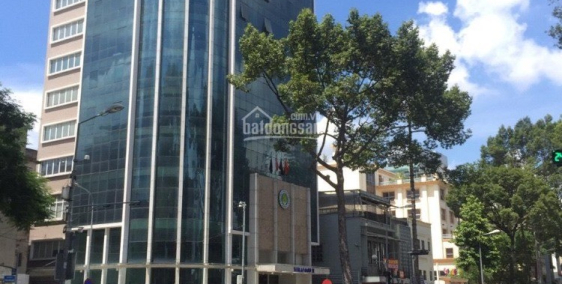 Bán mặt Nhà tiền Hoàng Diệu, P.12, Q.4, DT: 4.5x25m, 4 lầu, HĐT: 130tr/ tháng