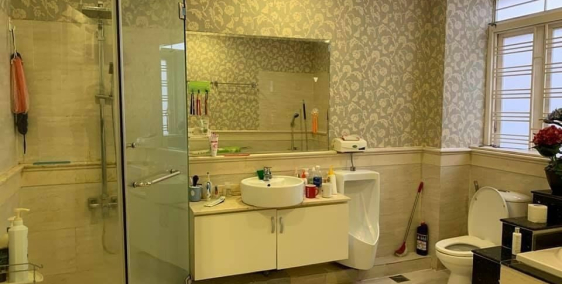 Chủ bán gấp mặt tiền 250m2 Nguyễn Duy Trinh Quận 9 cực hot giá chỉ 21.1 tỉ