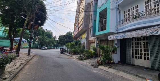 93/9 Bờ Bao Tân Thắng, 90m2 , 1,5 lầu, hẻm 6m nhựa, 4.85 tỷ tl