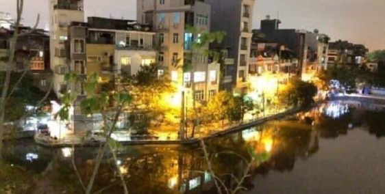 Bán nhà Hai Bà Trưng 70m 5T, kinh doanh, view hồ, nhỉnh 11 tỷ