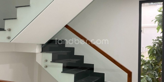 Chính chủ bán nhà mới đẹp trung tâm quận 1 - Giá chỉ 10T