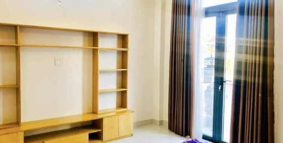 Bán nhà Tô Hiến Thành Quận 10, 91m2 xe hơi đậu trước nhà giá chỉ 17.6 tỉ