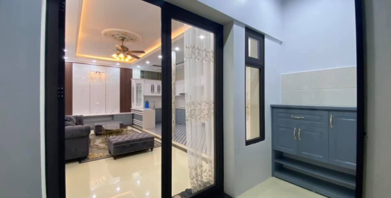 Bán nhà Nguỵ Như Kon Tum, 45m2, mt 4m, 5 tầng, nhỉnh 4 tỷ. 0906626679