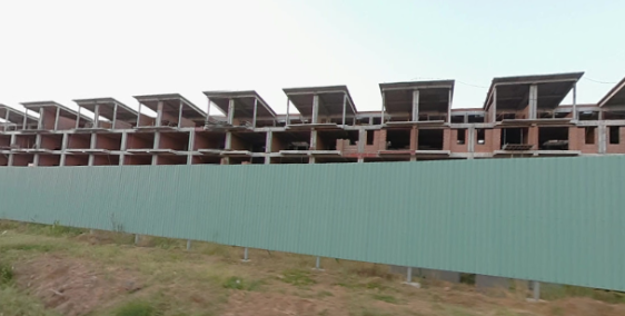 Nhà phố 1 trệt 2 lầu, Long Hậu