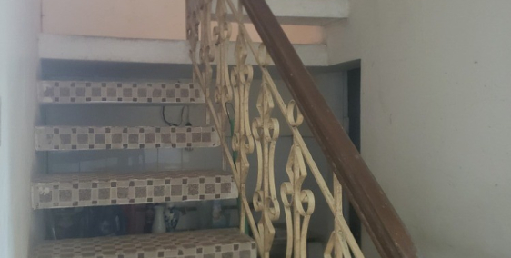 Bán đất 70m tặng nhà Tam Khương -  Tôn Thất Tùng 5.5 tỷ, mặt tiền rộng, gần phố.