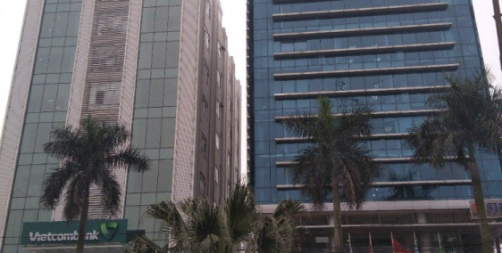 MP Nguyễn Trãi. DT 1500m2x 16 tầng, MT 50m, lô góc cực đẹp, cho thuê 2 tỷ/ tháng