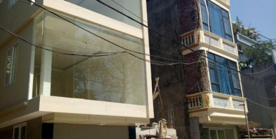 BÁN ĐẤT MẶT PHỐ PHẠM VĂN ĐỒNG 200TR/M, 151M RỘNG 9M VỈA HÈ KINH DOANH