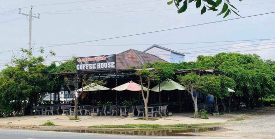 bán quán cà phê bao gồm quán và một căn nhà có đúc mê chờ