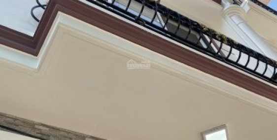 BÁN NHÀ Phố Lụa Hà Đông, giá 2,55 tỷ. Đã bán 4 căn chỉ còn 2 căn.