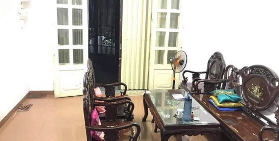 Chủ cần bán gấp căn Quận 10, Tô Hiến Thành 50.2m2 chỉ 5 tỷ 890, 4 tầng 5PN.