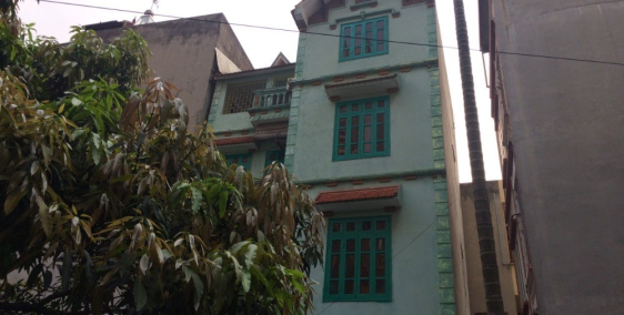 Nhà 4 tầng 200m2, sổ đỏ chính chủ, yên tĩnh thoáng mát ngõ 304 Hồ Tùng Mậu