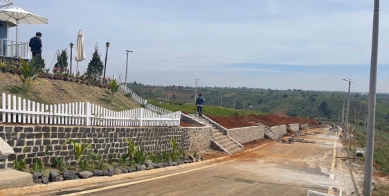 cần thanh lý lô đất nghỉ  dưỡng ngay thành phố Bảo Lộc