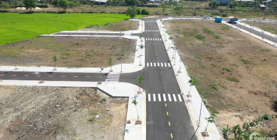 Bán nhanh lô đất nền mặt tiền Nam Kỳ Khởi Nghĩa,tc 100m2,xây dựng tự do,lg20