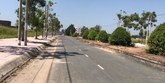 Bán đất Ngay MT QL 50 đồi diện trường học diện tích 5x16m2 giá chỉ 780tr nền SHR