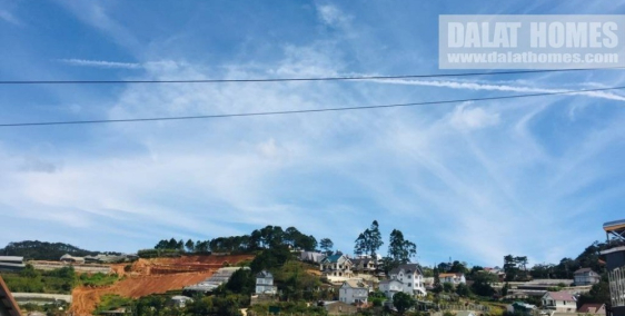 Cần bán GẤP lô đất biệt thự 205m2 đường xe hơi, Nam Hồ, P11, Đà Lạt