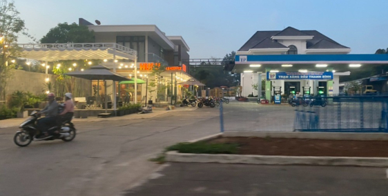 Bán đất mặt tiền kinh doanh Đối diện trường Cao Đẳng , cách Quốc Lộ 55 chỉ 30m