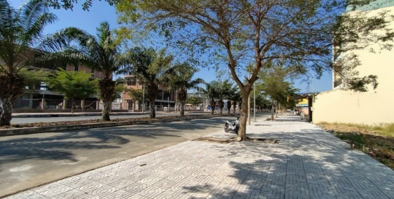 Đất nghỉ dưỡng ven TP đường Trần Văn Giàu nối dài đẹp như mơ