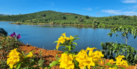 Đất View hồ giá rẽ gần Đà Lạt 0912361946