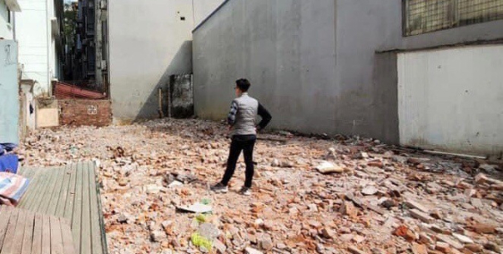 Đất mặt phố Võng Thị Hồ Tây, mặt tiền 9m giá chỉ 146tr/m