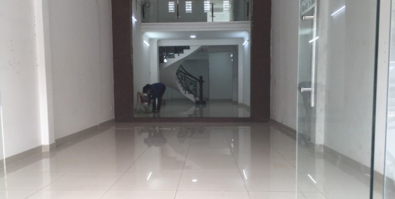 Nhà cho thuê mặt tiền Nguyễn Thị Thập,Q7,gần Lottemart: 4x22m,3 lầu,giá 55 tr/th