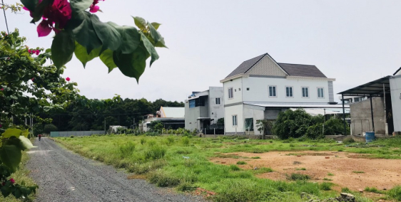 Cần Tiền Bán Gấp Lô Đất 239M2 Đường 328, Cách Biển Vài Phút, Gía Còn Thương