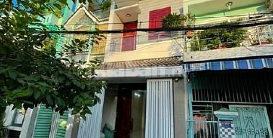 Bán nhà đẹp Full nội thất hẻm xe hơi Huỳnh Tấn phát