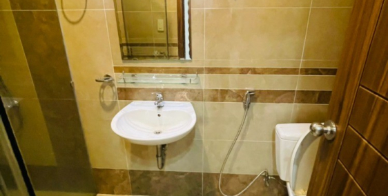 Nhà cho thuê MT đường 9A khu Trung Sơn: 6x20m,hầm,thang máy,3 lầu,50 triệu/th