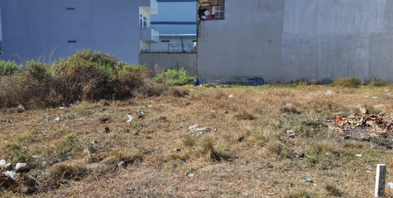 Đất chính chủ cần bán gấp, diện tích 1000m2, có sổ riêng, đường 12 mét, giá 1,2