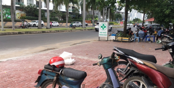 Cho thuê nhà đường D1 khu Him Lam,Q7: 7,5x20m,hầm, 3 lầu,kiến trúc VP: 78 triệu