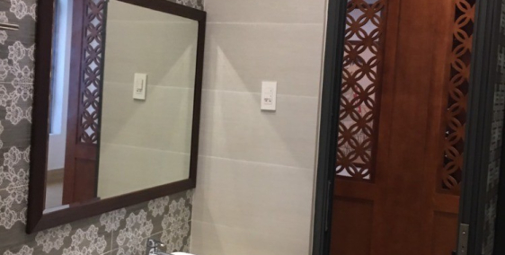 Cho thuê nhà KDC Him Lam, q7. DT: 7,5x20. 3 lầu, st. Giá: 80tr/th